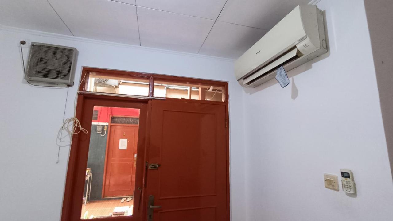 Oyo 91341 D'Phoenix Anggrek Syariah Residence جاكرتا المظهر الخارجي الصورة